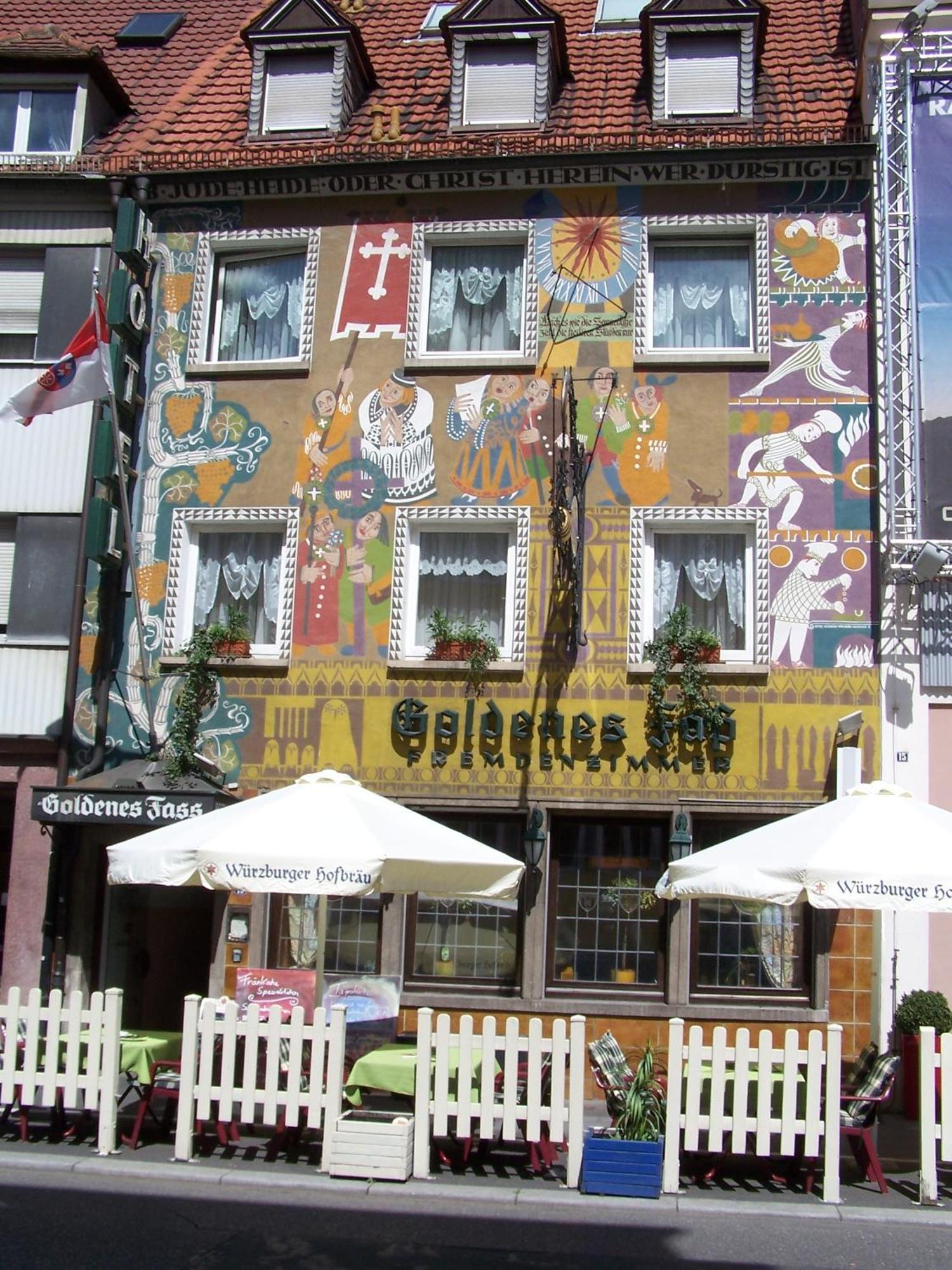 Hotel Goldenes Fass Wurzburg Exterior photo